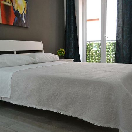 Angelas House Apartment เนเปิลส์ ภายนอก รูปภาพ